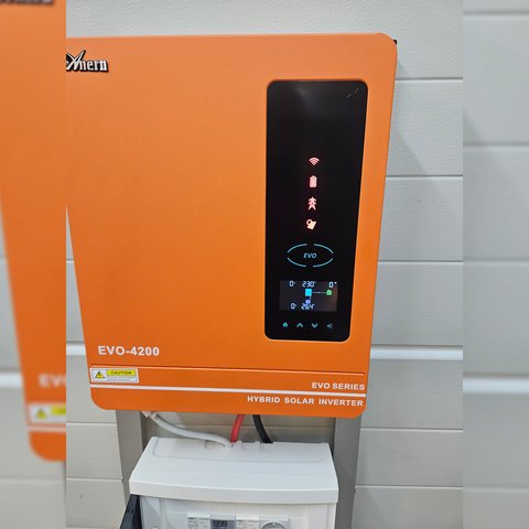 Комплект резервного питания 4200W, гибридный инвертор Anern 4,2 кВт, Аккумулятор AS-24280 LiFePO4 7,2 кВт, для подключения инвертора (розетка-розетка) Превью 4